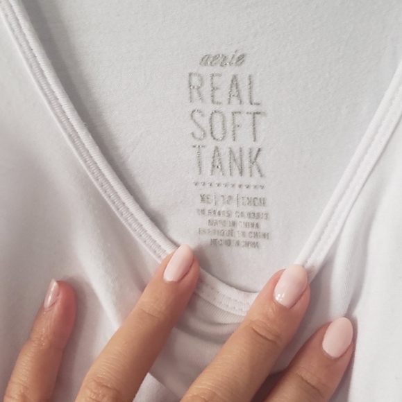 aerie REAL SOFT TANK - Picture 2 of 6